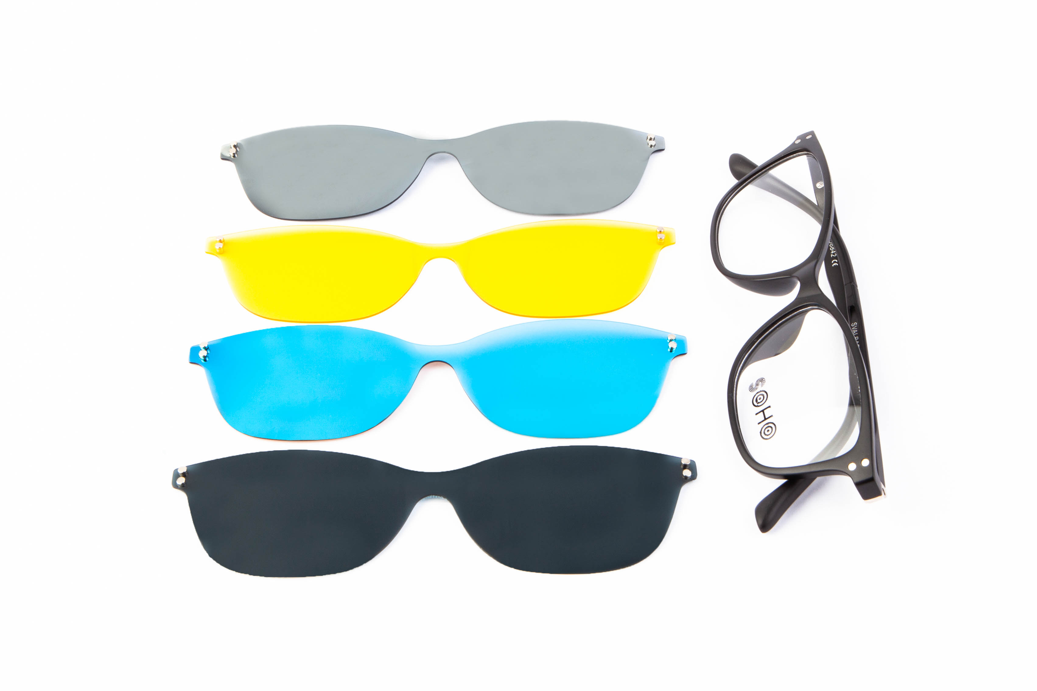 A la moda con las gafas Clip-on graduadas de Soho - El Blog de Medical  Óptica Audición