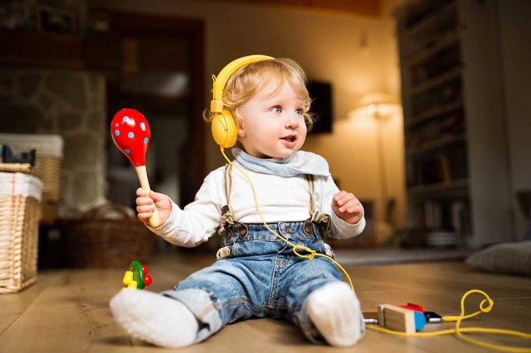 ¿Conoces los beneficios de la música en los niños? Te lo contamos en el Blog de Medical Óptica Audición